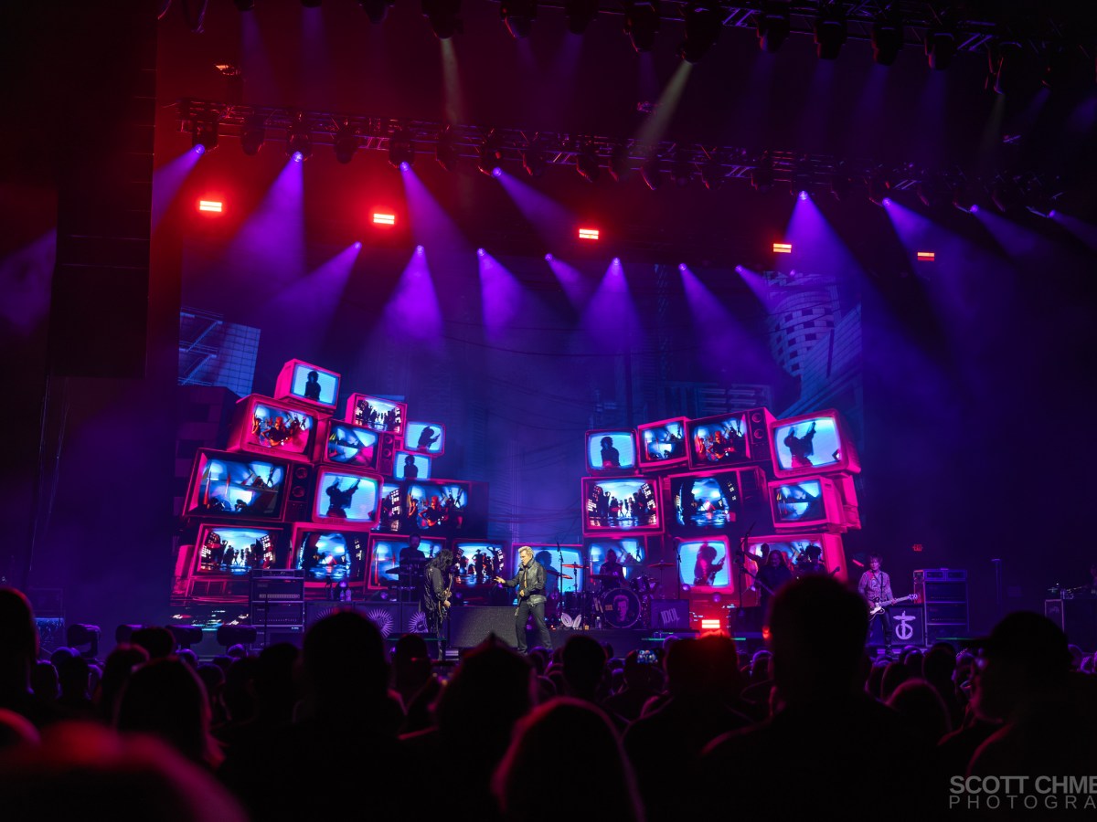 Billy Idol Brings Five Decades of Defiance to Coastal Credit Union Music Park at Walnut Creek — 8/23/26
